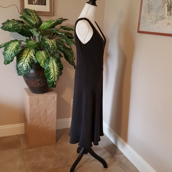 🖤BLOOMINGDALE'S BLACK DRESS🖤 - Picture 5 of 8